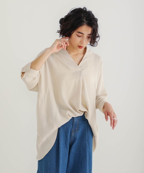 Bou Jeloud（ブージュルード）の「清涼感あるさらさら素材◆スキッパーブラウス（シャツ/ブラウス・レディース・ブラック/ベージュ/カーキ/ブルー・38）」の10枚目の写真