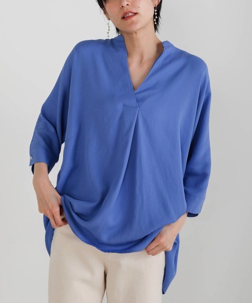 Bou Jeloud（ブージュルード）の「清涼感あるさらさら素材◆スキッパーブラウス（シャツ/ブラウス・レディース・ブラック/ベージュ/カーキ/ブルー・38）」の6枚目の写真