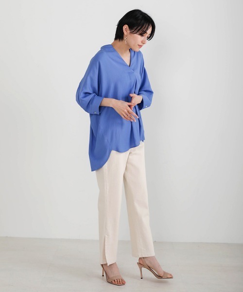 Bou Jeloud（ブージュルード）の「清涼感あるさらさら素材◆スキッパーブラウス（シャツ/ブラウス・レディース・ブラック/ベージュ/カーキ/ブルー・38）」の16枚目の写真