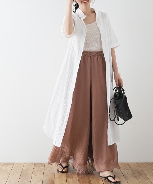 Futier land(フューティアランド)の「ハーフスリーブ開襟シャツワンピース(シャツワンピース・レディース・ホワイト/ブラック/ベージュ/カーキ/モカ/ピンク系その他/グレイッシュブルー/ホワイト系その他2/ブラック系その他2/ブラウン系その他2/ブルー系その他2/ピンク系その他2/カーキ系2・FREE/フリー)」の2枚目の写真