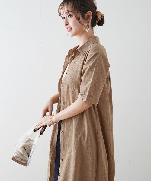 Futier land(フューティアランド)の「ハーフスリーブ開襟シャツワンピース(シャツワンピース・レディース・ホワイト/ブラック/ベージュ/カーキ/モカ/ピンク系その他/グレイッシュブルー/ホワイト系その他2/ブラック系その他2/ブラウン系その他2/ブルー系その他2/ピンク系その他2/カーキ系2・FREE/フリー)」の20枚目の写真