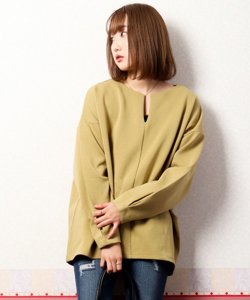 nougatine（ヌガティーヌ）の「【nougatine】ダンボールキーネックタックプルオーバー（スウェット・レディース・カーキ/パープル・FREE）」の2枚目の写真