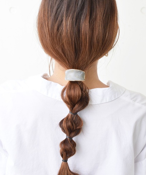 ma chere Cosette?(マシェールコゼット)の「マーブルアクリルカーブヘアゴム(ヘアゴム・レディース・ベージュ/ブラウン/グレー・FREE)」の5枚目の写真