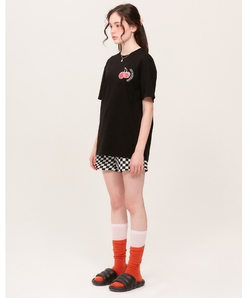 KIRSH(キルシー)の「『KIRSH/キルシー』SOFT MIDDLE CHERRY T-SHIRT KH/ソフトミドルチェリープリント半袖Tシャツ(Tシャツ/カットソー・レディース・ホワイト/ブラック・FREE)」の11枚目の写真