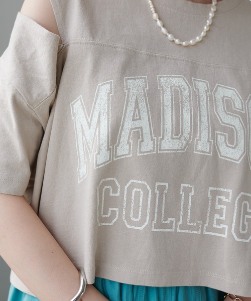 DISCOAT（ディスコート）の「カレッジロゴ肩開きショートTシャツ（Tシャツ/カットソー・レディース・チャコールグレー/ライトグレー/オフホワイト・FREE）」の6枚目の写真