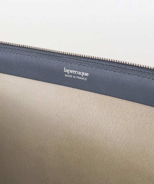 URBAN RESEARCH ROSSO MEN（アーバンリサーチロッソメン）の「laperruque　13ZIPPED POUCH（クラッチバッグ・メンズ・グレー/ブルー/バーガンディー・FREE）」の5枚目の写真
