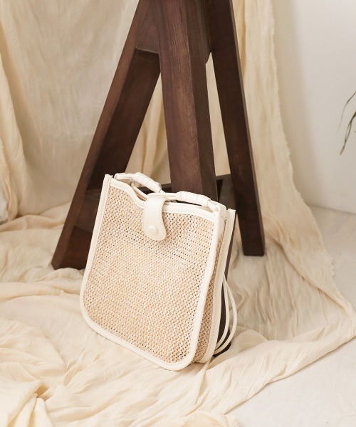 Bab（バブ）の「配色カラーショルダーバッグ（ショルダーバッグ・レディース・イエロー/ホワイト/ライトグリーン・ONESIZE）」の2枚目の写真