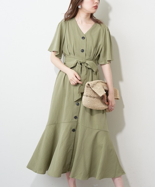 natural couture(ナチュラルクチュール)の「釦あきマーメイド2WAYワンピース(ワンピース・レディース・ブラック/ベージュ/カーキ/ストライプ/サーモンピンク・FREE)」の3枚目の写真