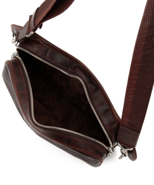 aniary(アニアリ)の「aniary / クロコ型押し タートル ショルダーバッグ(08-07000)(ショルダーバッグ・メンズ・ブラック/ネイビー/ダークブラウン/レッド・ONE SIZE)」の17枚目の写真