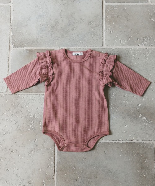 pairmanon(ペアマノン)の「【ふんわりワッフル】【かぞくおそろい】【ベビー】選べる肩フリル長袖ロンパース(ロンパース・キッズ・グレー系その他5/ドット/ピンク系その他5/ブラック系その他5/ベージュ系その他6/ブラウン系その他6/ベージュ系その他7/レッド系その他/ホワイト系その他/ホワイト系その他2/ブラック系その他4/ベージュ系その他4/ベージュ系その他2/ブルー系その他4/グレイッシュベージュ/ピンク系その他2/ピンク系その他/ピンク系その他4/ピンク/ピンク系その他3/ダークブルー/ミント/モカ/ベージュ系その他・80/70)」の21枚目の写真