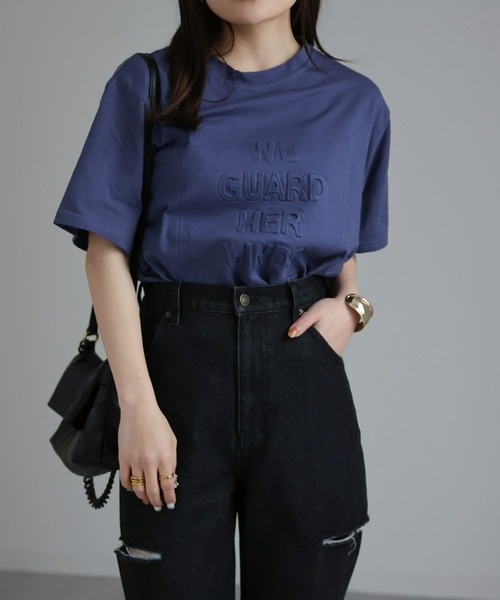 SUKALA　エンボスロゴ　BigTシャツ新品未使用 セール】エンボス加工ロゴTシャツ（Tシャツ/カットソー