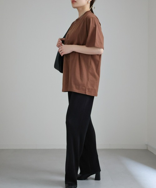 sakishimatokyo(サキシマトーキョー)の「エンボス加工ロゴTシャツ(Tシャツ/カットソー・レディース・ホワイト/ブラック/ベージュ/ブルー/チャコールグレー/ブラウン・FREE)」の16枚目の写真