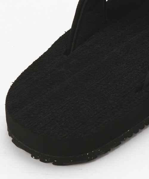 THE NORTH FACE PURPLE LABEL（ザ ノースフェイス パープルレーベル）の「THE NORTH FACE/ザ ノース フェイス Lounge Nuptse Sandal（サンダル・レディース・ブラック/ベージュ・10）」の7枚目の写真