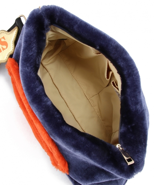 Another Edition（アナザーエディション）の「CASSELINIリップクラッチ/ CASSELINI LIP CLT（クラッチバッグ・レディース・ベージュ/ネイビー・フリー）」の5枚目の写真