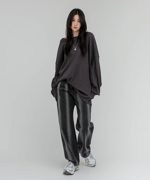 FOLLOWIN（フォロウィン）の「[FLW MADE] 【UNISEX】ワイドネックロングTシャツ（Tシャツ/カットソー・メンズ・ブラック/グレー/アイボリー・FREE）」の13枚目の写真