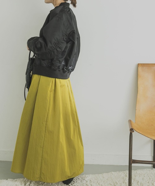 URBAN RESEARCH（アーバンリサーチ）の「機能中綿MA-1(高機能中綿素材使用)（ブルゾン・レディース・ブラック/カーキ・FREE）」の15枚目の写真