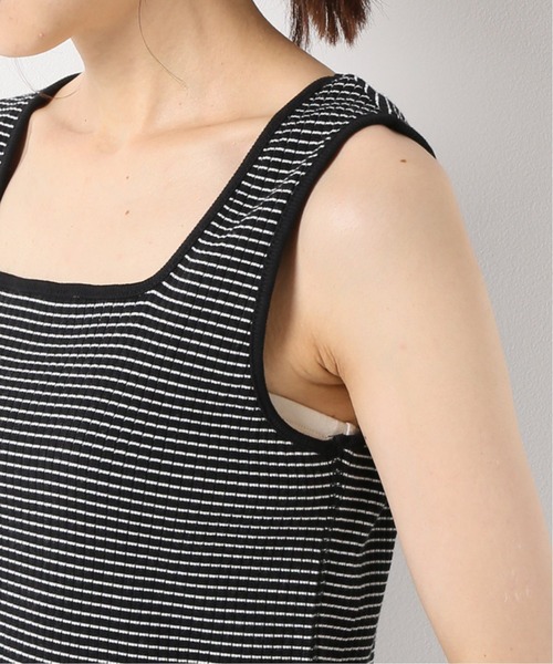 SLOBE IENA（スローブイエナ）の「テレコスクエアネックタンクトップ【手洗い可能】◆（タンクトップ・レディース・ブルー/ブラック系その他/ベージュ・FREE）」の18枚目の写真