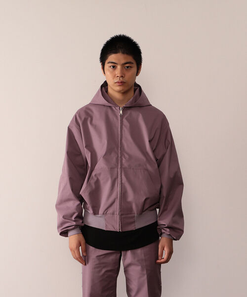 VAPORIZE(ヴェイパライズ)の「VAPORIZE / Active Parka(ブルゾン・メンズ・ブラック/ラベンダー・SMALL/MEDIUM/LARGE/X-LARGE)」の2枚目の写真