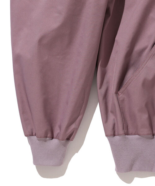 VAPORIZE(ヴェイパライズ)の「VAPORIZE / Active Parka(ブルゾン・メンズ・ブラック/ラベンダー・SMALL/MEDIUM/LARGE/X-LARGE)」の17枚目の写真