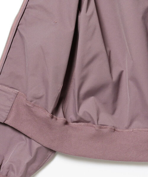 VAPORIZE(ヴェイパライズ)の「VAPORIZE / Active Parka(ブルゾン・メンズ・ブラック/ラベンダー・SMALL/MEDIUM/LARGE/X-LARGE)」の8枚目の写真