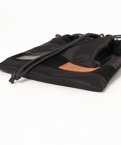 BEAMS DESIGN（ビームス デザイン）の「BEAMS DESIGN（ビームス デザイン）オニベジサコッシュバッグ（ショルダーバッグ・メンズ・ネイビー/ブラック/カーキ・FREE）」の5枚目の写真