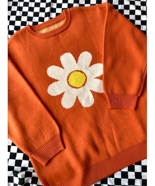 WC（ダブル シー）の「フラワーモチーフビッグニット（ニット/セーター・レディース・オレンジ/グリーン/ブラック・FREE）」の16枚目の写真