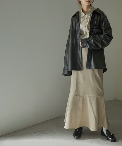 Fashion Letter（ファッションレター）の「フェイクレザーオーバーサイズシャツジャケット（ライダースジャケット・レディース・アイボリー/ブラック・M）」の13枚目の写真