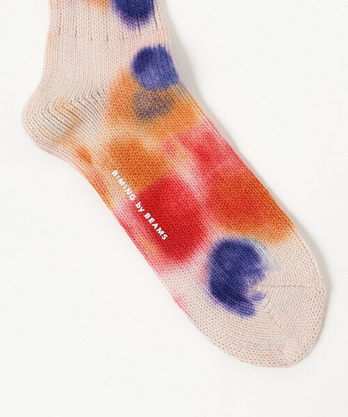 B:MING by BEAMS(ビーミングバイビームス)の「B:MING by BEAMS / タイダイ クルー ソックス(ソックス/靴下・メンズ・ブラック/レッド/オリーブ・ONE SIZE)」の5枚目の写真