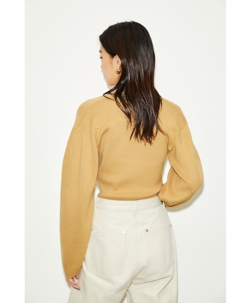 THROW by SLY（スローバイスライ）の「THROW VOLUME SLEEVE HG TOPS/ボリュームスリーブハイゲージトップス（ニット/セーター・レディース・ベージュ/ブラック/レッド・FREE）」の13枚目の写真