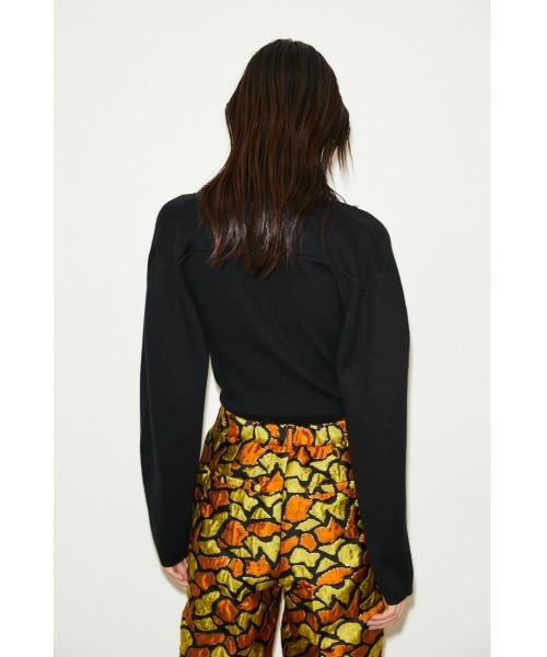 THROW by SLY（スローバイスライ）の「THROW VOLUME SLEEVE HG TOPS/ボリュームスリーブハイゲージトップス（ニット/セーター・レディース・ベージュ/ブラック/レッド・FREE）」の7枚目の写真