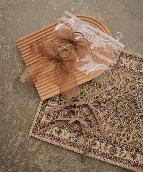 moi tytto（モイテュット）の「使い回しリボンゴムセット（オリジナルポーチセット）（ヘアゴム・レディース・ブラウン/ブラック×ホワイト・FREE）」の11枚目の写真