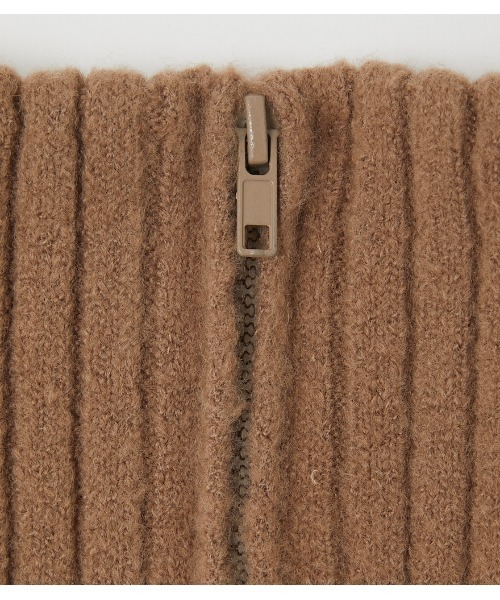 AZUL by moussy（アズールバイマウジー）の「FRONT ZIP BIG COLLAR KNIT/フロントジップビッグカラーニット（ニット/セーター・レディース・ダークグリーン/ライトブラウン・FREE）」の6枚目の写真