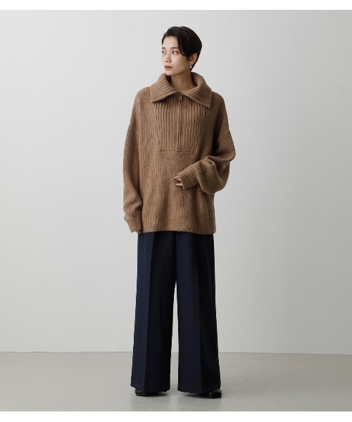 AZUL by moussy（アズールバイマウジー）の「FRONT ZIP BIG COLLAR KNIT/フロントジップビッグカラーニット（ニット/セーター・レディース・ダークグリーン/ライトブラウン・FREE）」の9枚目の写真