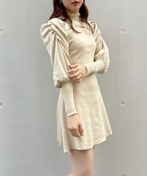 titty＆Co. PETIT（ティティアンドコープティ）の「【titty&Co.PETIT】プチハイネックボリュームスリーブニットワンピース（ワンピース・レディース・ブラック/ベージュ・FREE）」の14枚目の写真