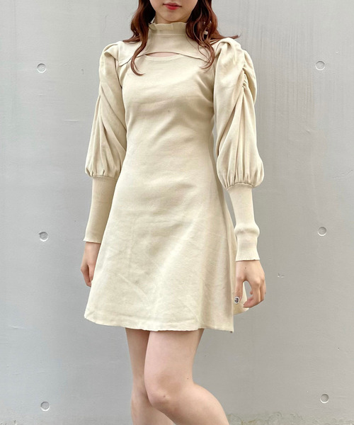 titty＆Co. PETIT（ティティアンドコープティ）の「【titty&Co.PETIT】プチハイネックボリュームスリーブニットワンピース（ワンピース・レディース・ブラック/ベージュ・FREE）」の16枚目の写真