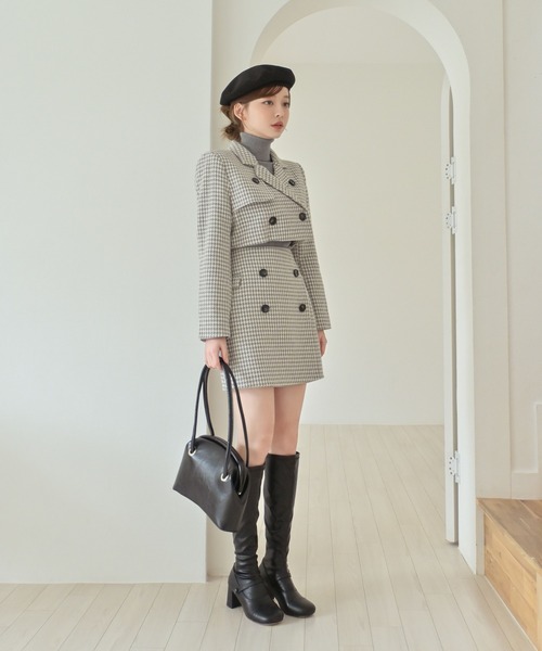 &lottie（アンドロッティ）の「simple shoulder bag（ショルダーバッグ・レディース・ホワイト/ブラック・FREE）」の7枚目の写真