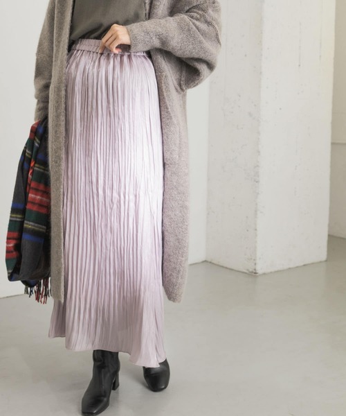 URBAN RESEARCH（アーバンリサーチ）の「シャイニープリーツスカート（スカート・レディース・ブラック/グリーン系その他/パープル系その他・FREE）」の15枚目の写真