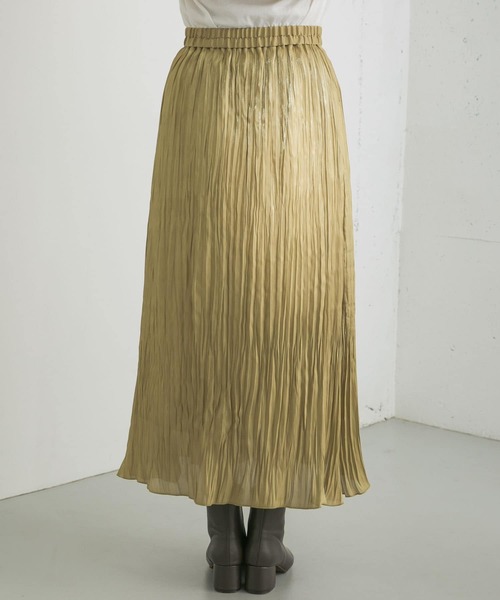 URBAN RESEARCH（アーバンリサーチ）の「シャイニープリーツスカート（スカート・レディース・ブラック/グリーン系その他/パープル系その他・FREE）」の7枚目の写真