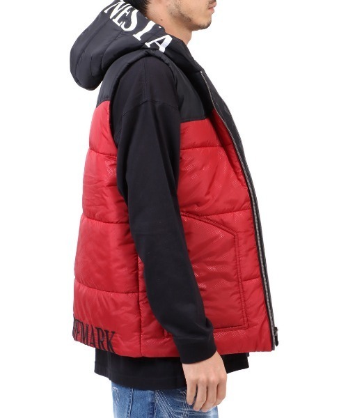 NESTA BRAND（ネスタブランド）の「撥水総柄フード中綿ベスト（ダウンベスト・メンズ・グレー/ワインレッド・XL/L/XXL/M）」の17枚目の写真