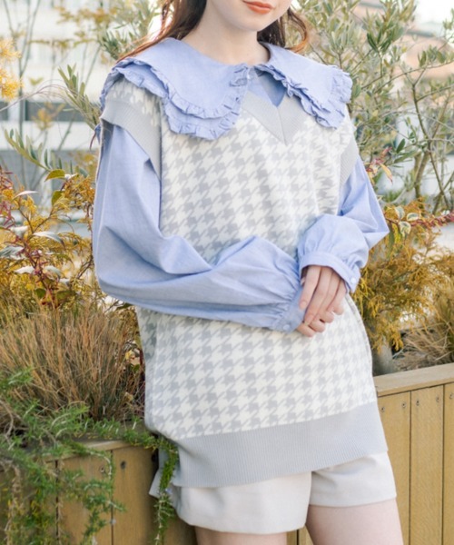 OLIVE des OLIVE（オリーブデオリーブ）の「ゆったりジャガード柄ベスト（ベスト・レディース・ベージュ/グレー/アイボリー・FREE）」の2枚目の写真