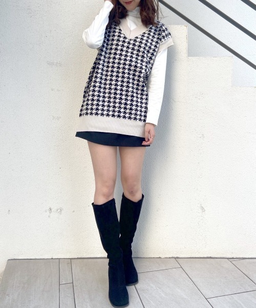 OLIVE des OLIVE（オリーブデオリーブ）の「ゆったりジャガード柄ベスト（ベスト・レディース・ベージュ/グレー/アイボリー・FREE）」の4枚目の写真