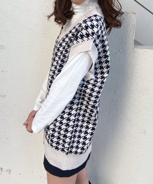 OLIVE des OLIVE（オリーブデオリーブ）の「ゆったりジャガード柄ベスト（ベスト・レディース・ベージュ/グレー/アイボリー・FREE）」の8枚目の写真