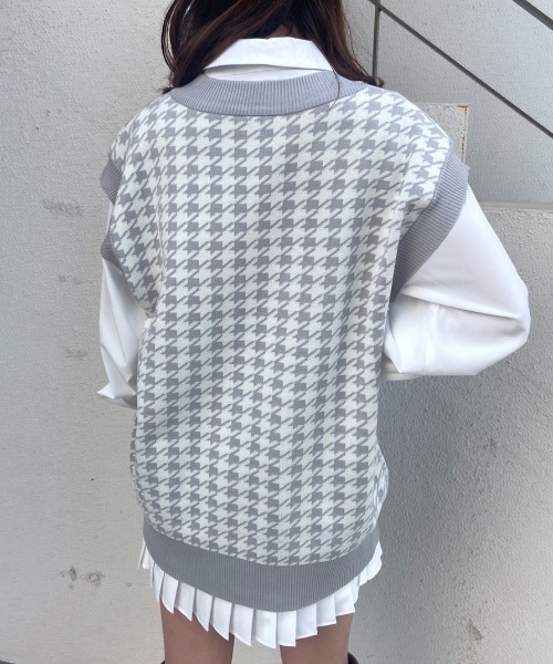 OLIVE des OLIVE（オリーブデオリーブ）の「ゆったりジャガード柄ベスト（ベスト・レディース・ベージュ/グレー/アイボリー・FREE）」の15枚目の写真