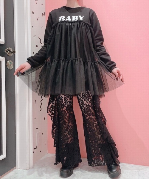 lilLilly(リルリリー)の「ボリュームチュールスウェットトップス(スウェット・レディース・ホワイト/ブラック/ピンク・FREE)」の14枚目の写真