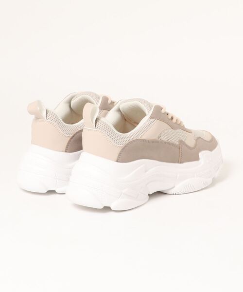menue（メヌエ）の「軽量ダットスニーカー（スニーカー・レディース・ホワイト/グレイッシュベージュ・LL/M/L/S）」の19枚目の写真
