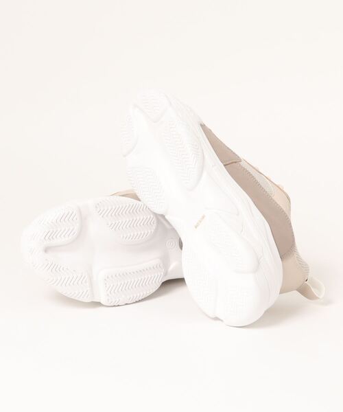 menue（メヌエ）の「軽量ダットスニーカー（スニーカー・レディース・ホワイト/グレイッシュベージュ・LL/M/L/S）」の20枚目の写真