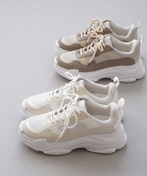 menue（メヌエ）の「軽量ダットスニーカー（スニーカー・レディース・ホワイト/グレイッシュベージュ・LL/M/L/S）」の22枚目の写真