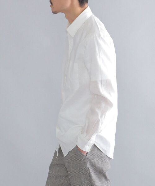 SHIPS（シップス）の「SHIPS: SOLOTEX(R) サフィラン リネン ハイブリッド レギュラーカラーシャツ 22SS（シャツ/ブラウス・メンズ・ホワイト/ライトブルー/ダークグリーン/ネイビー/クリアイエロー・LL/S/M/L）」の7枚目の写真