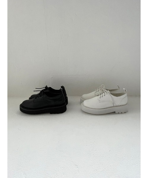 ENVYM(アンビー)の「プラットフォームオックスフォードシューズ(その他シューズ・レディース・ホワイト/ブラック・23.5cm/24.5cm/22.5cm)」の6枚目の写真