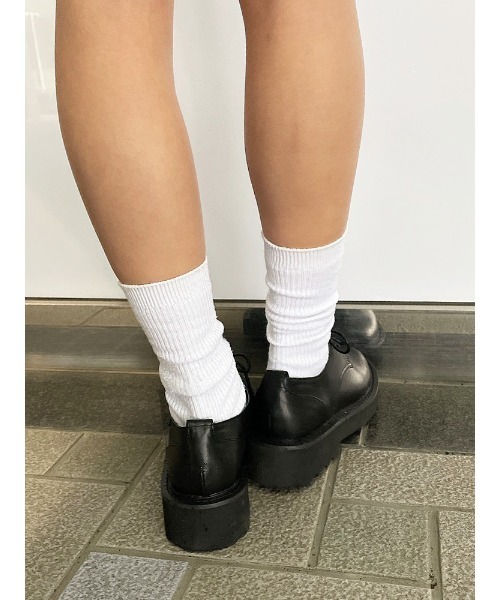 ENVYM(アンビー)の「プラットフォームオックスフォードシューズ(その他シューズ・レディース・ホワイト/ブラック・23.5cm/24.5cm/22.5cm)」の19枚目の写真